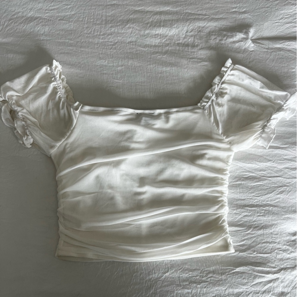 White Top - Picture 3 of 3